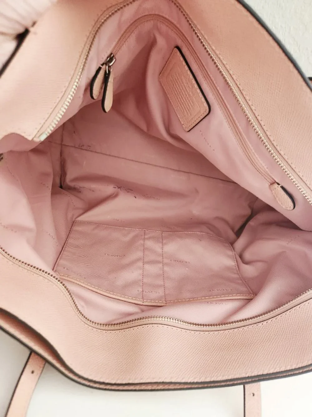 Euc Coach Turnlock Pink Leather Shoulder Bag Tote Purse - Picture 16 of 16